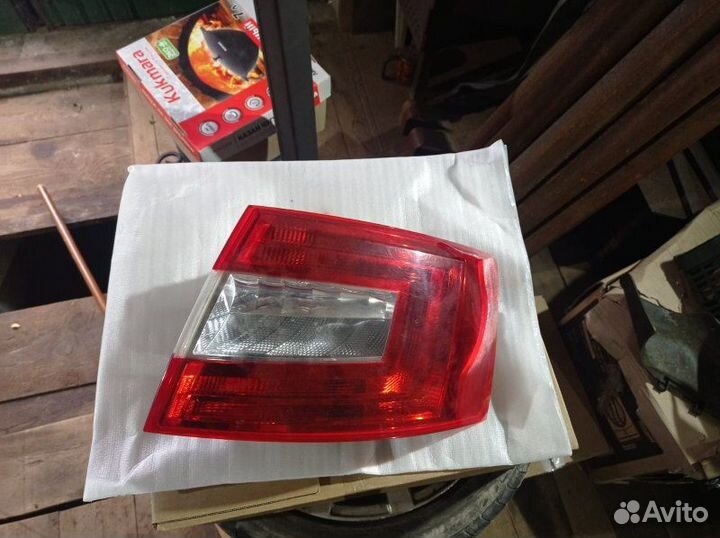 Фонарь задний правый Skoda Octavia (A7) 2013-2020