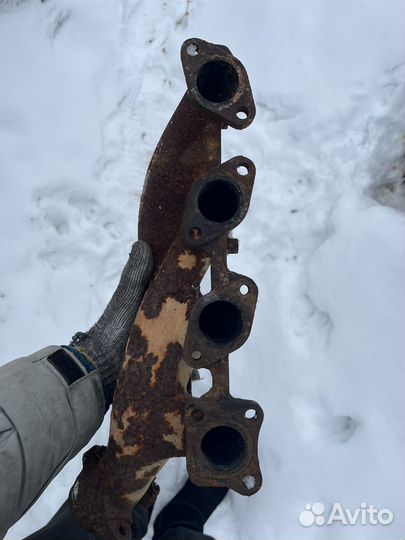 Коллектор выпускной Мерседес w124 w201(190) м102