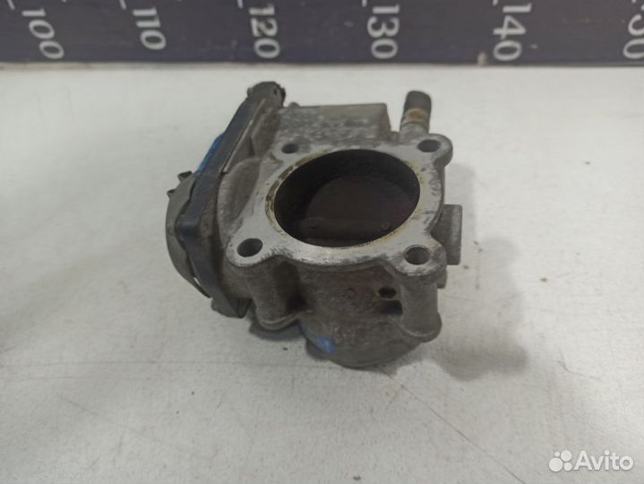 Дроссельная заслонка