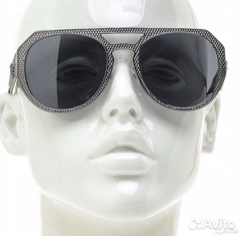 Солнцезащитные очки Versace, новые