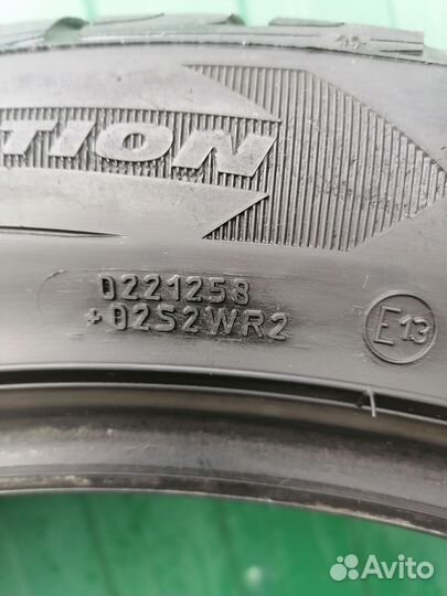 Goodyear UltraGrip Ice 275/45 R20