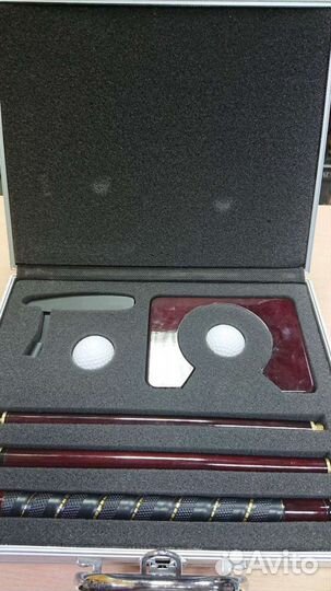 Набор клюшек для гольфа