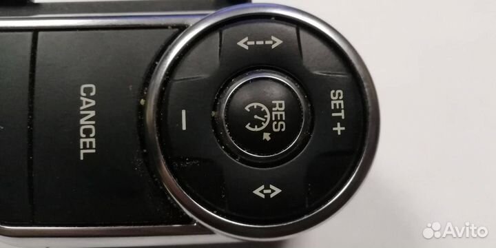 Кнопки управления на руле Land Rover Range Rover 4