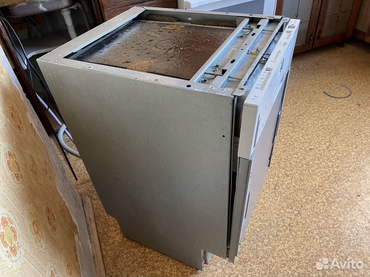 Посудомойка Ariston 45см, отлично моет