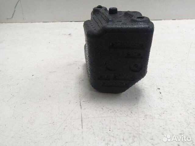 Деталь передняя правая Chevrolet Cobalt J200 L2C