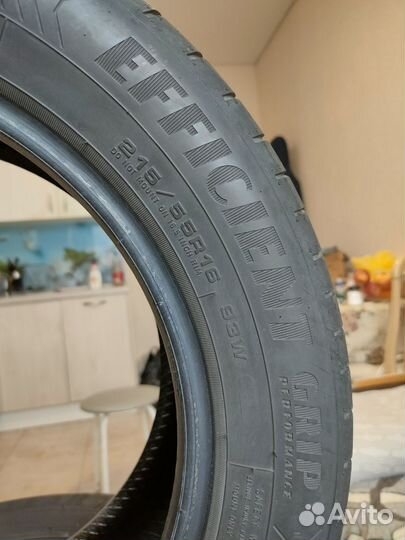 Goodyear EfficientGrip Performance 215/55 R16 93W