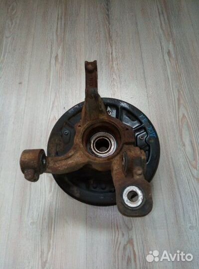 Кулак поворотный Цапфа Ступица в сборе Renault dus