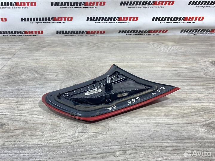 Фонарь правый в крышку багажника Ситроен С4 Б7