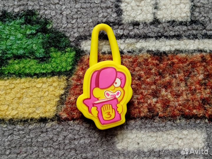 Брелоки резиновые 19 штук набор