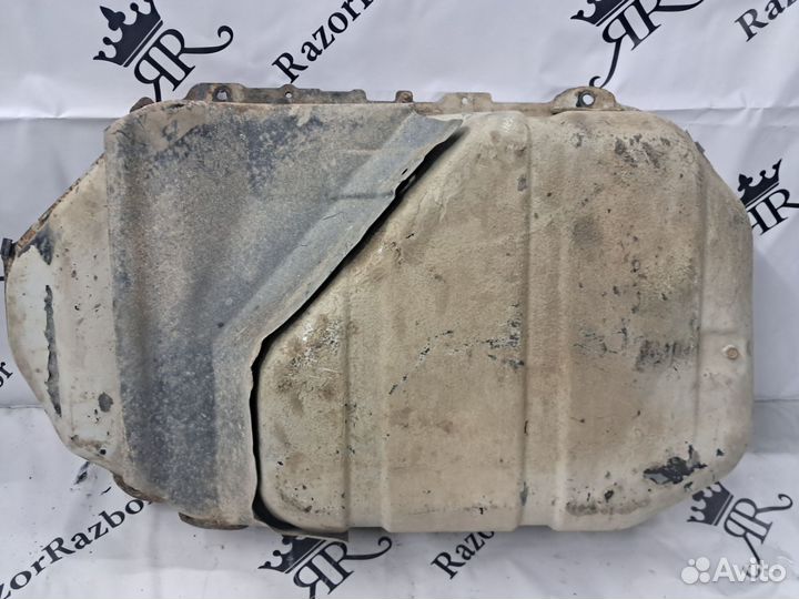 Бензобак Mitsubishi Lancer 9