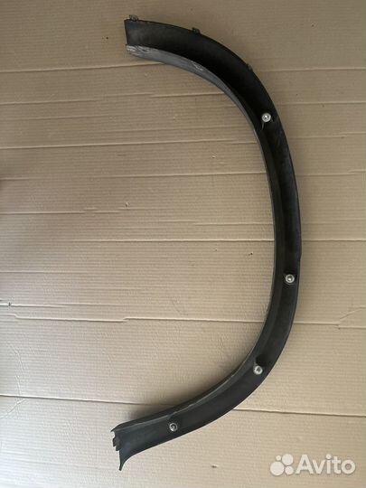 Молдинг арки задней левой BMW X5 E70