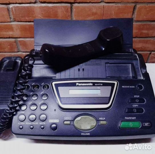 Факс, телефон, копировальный аппарат