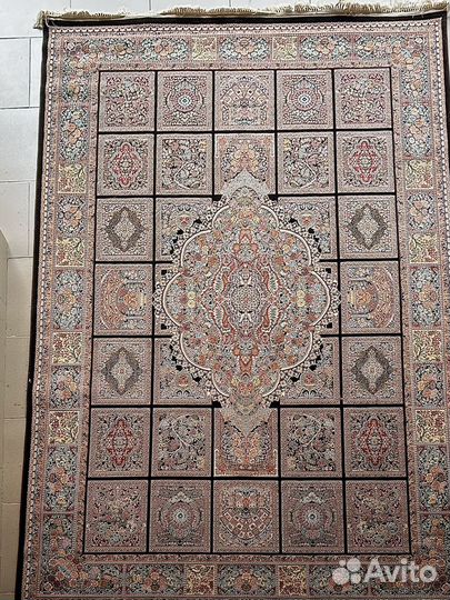 Ковер иранский новый 2*3м
