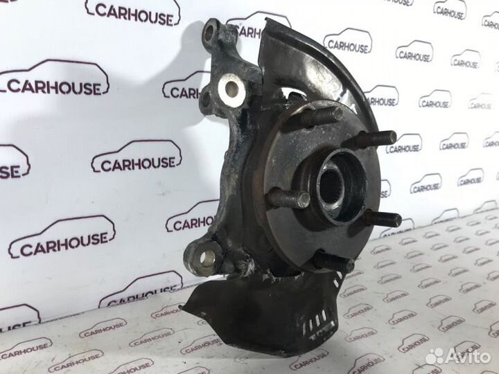 Кулак поворотный передний левый Toyota Corolla 150