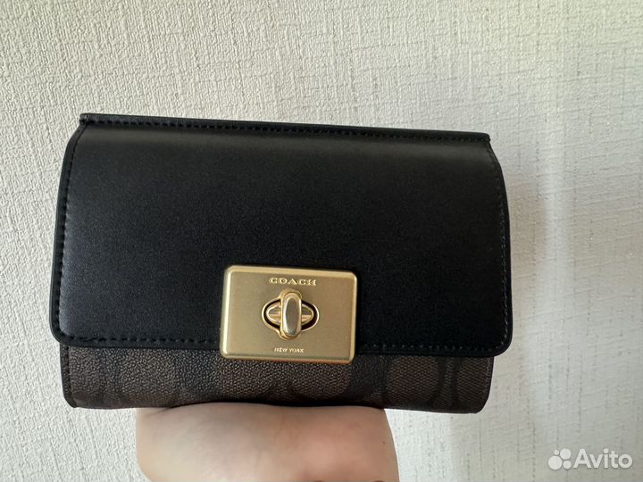 Кошелек новый coach