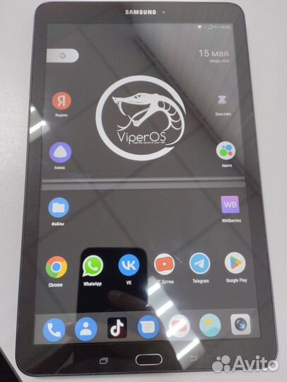 Планшет Samsung Galaxy Tab E SM-T561