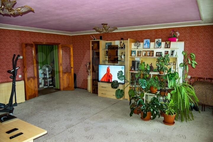 3-к. квартира, 107,4 м², 5/5 эт.