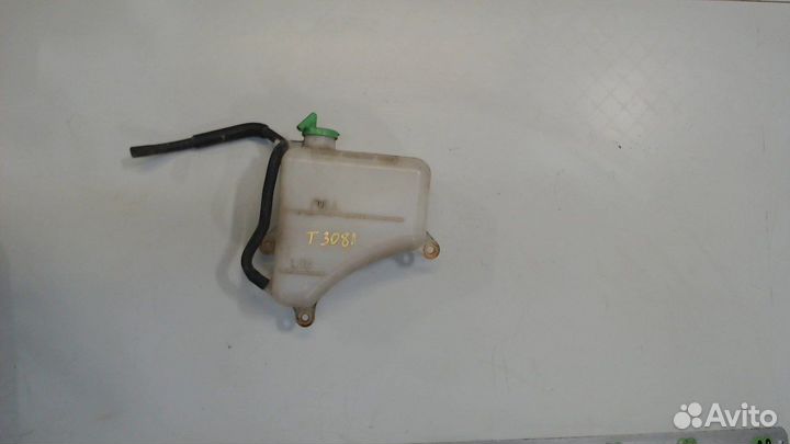 Бачок расширительный Toyota Carina E, 1996