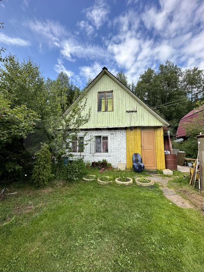 Дача 24 м² на участке 10 сот.