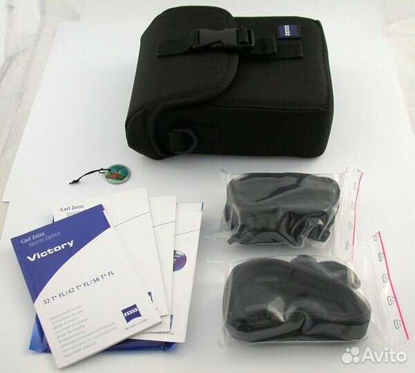 Бинокль Carl Zeiss Victory 10x42 T* FL