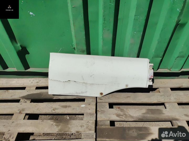 Крыло кабины правое MAN TGA 2006 81612100438