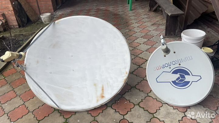 Тарелки триколор и приставки