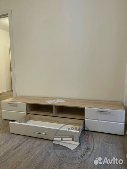 Тумба под телевизор
