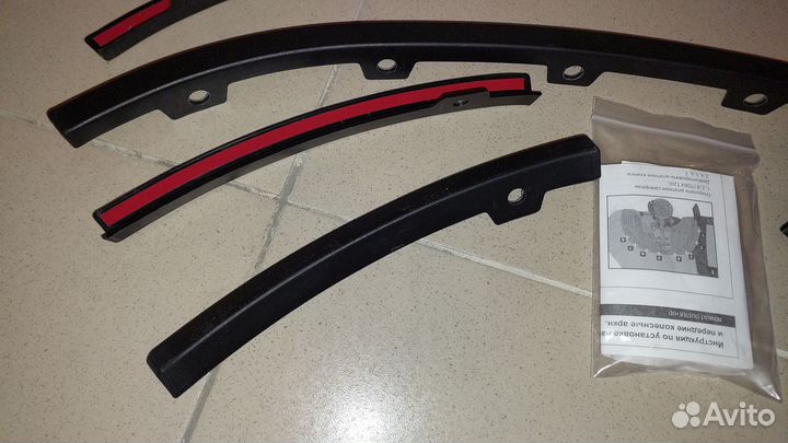 Renault Duster 2. Накладки на арки колёс