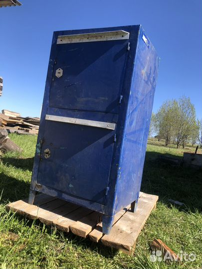 Шкаф металлический сейф