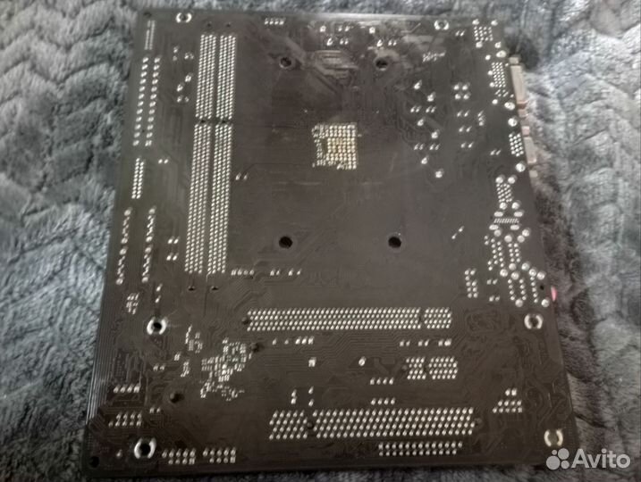 Материнская плата fm2+