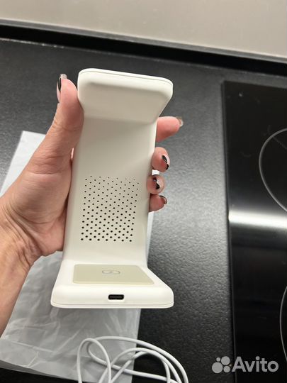 Беспроводное зарядное устройство на iPhone 20w