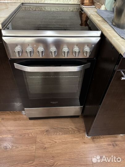 Плита электрическая стеклокерамика новая