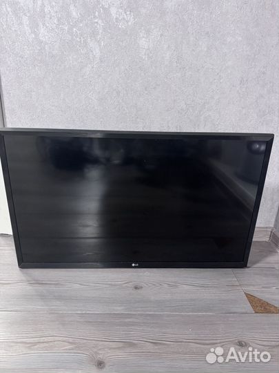 Телевизор LG 32 дюйма