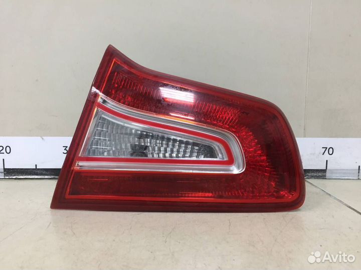 Фонарь задний внутренний правый Kia Sportage 3 SL