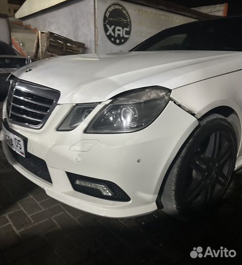 212 мерс Левая фара