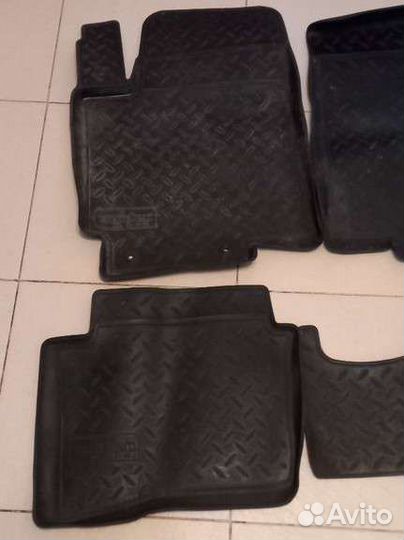 Коврики на hyundai solaris