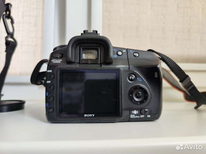 Sony dslr-a200 с объективом n50 (sal18200)