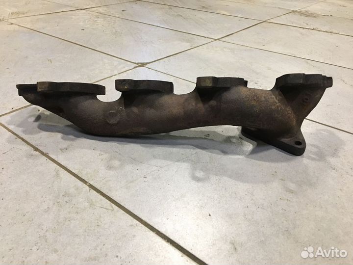 Выпускной коллектор OM611 OM646 mercedes в наличии