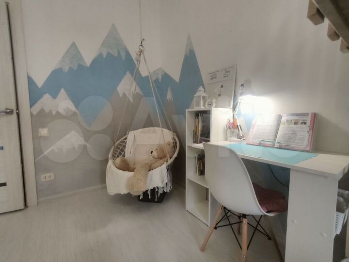 4-к. квартира, 73 м², 9/9 эт.