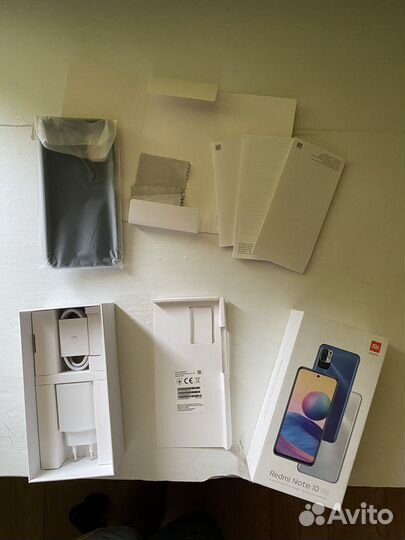 Телефон Xiaomi Redmi Note 10 5G