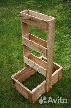 Цветник деревянный