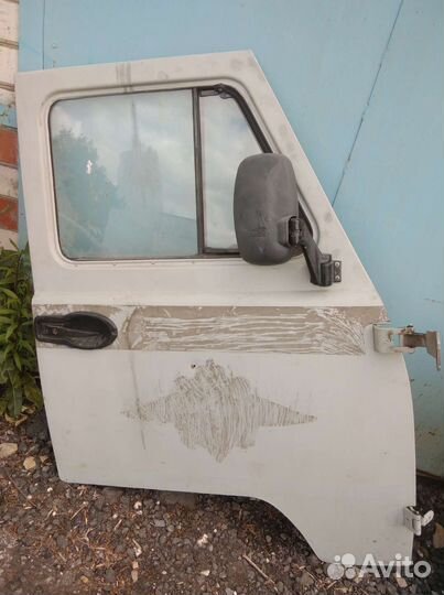 Двери на УАЗ буханку