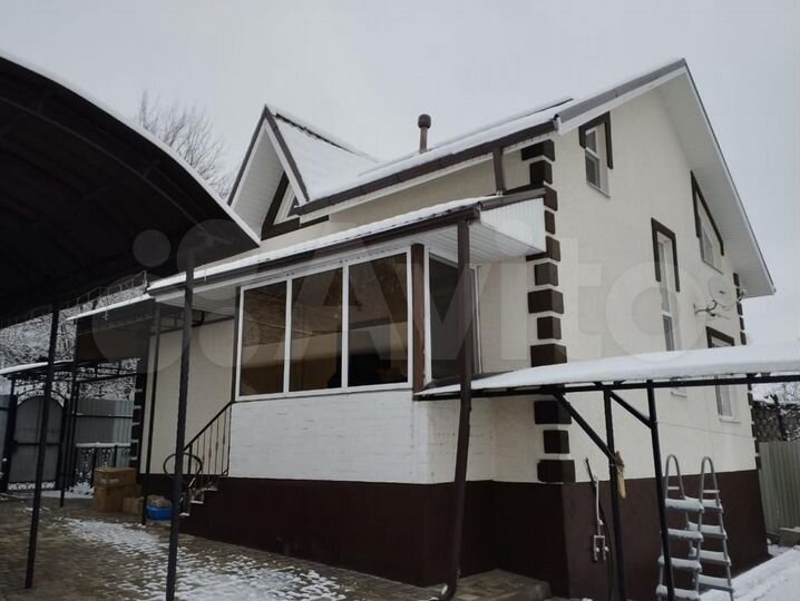 Дом 123 м² на участке 5 сот.