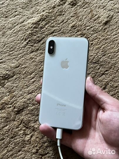 iPhone X, 64 ГБ