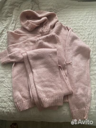Костюм шерстяной на девочку