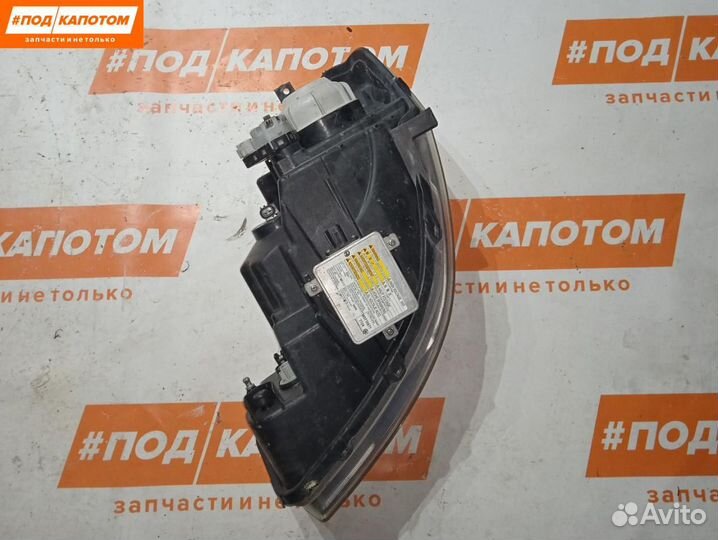 Фара Ксенон прав. Suzuki SX4 2007