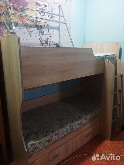 Детская кровать двухярусная