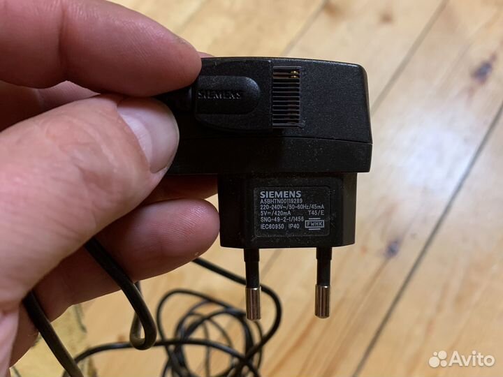 Зарядные устройства к старым телефонам