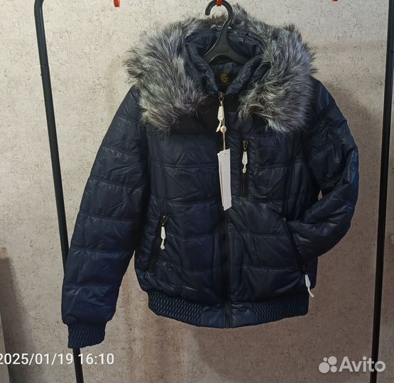 Пуховик зимний женский 48 50