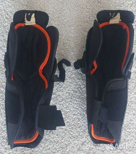 Хоккейные наколенники